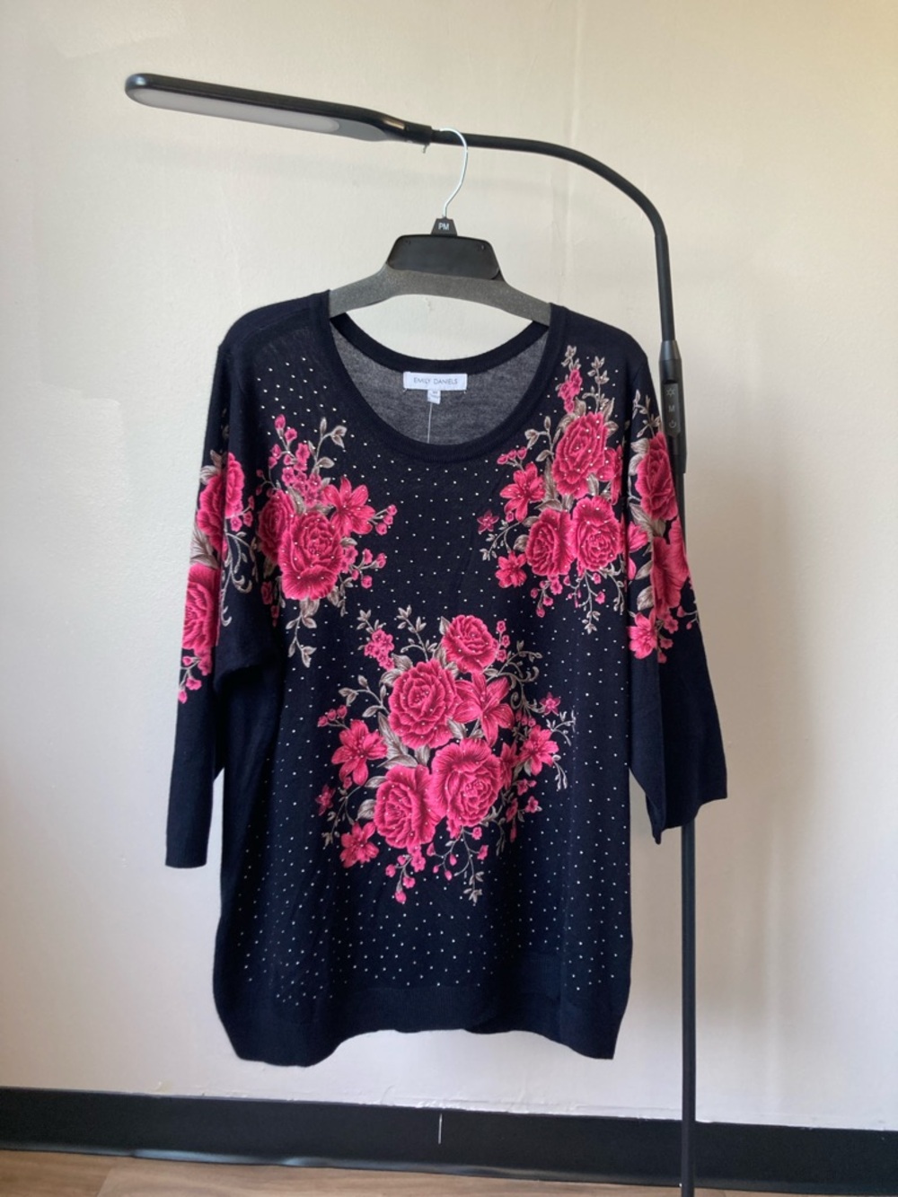 Emily Daniels Floral print with bling accents crewneck lightweight sweater 3X - Picture 15 of 17